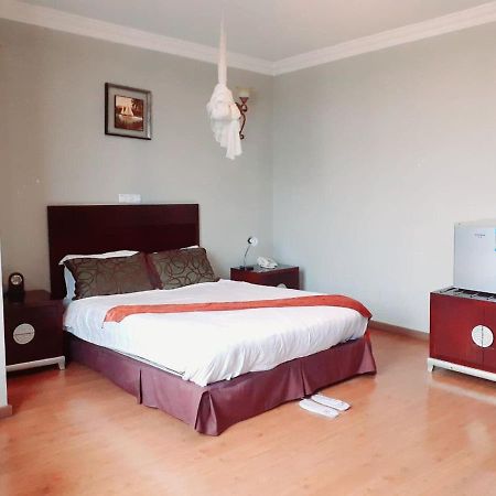 Amenities Hotel Аддис-Абеба Екстер'єр фото