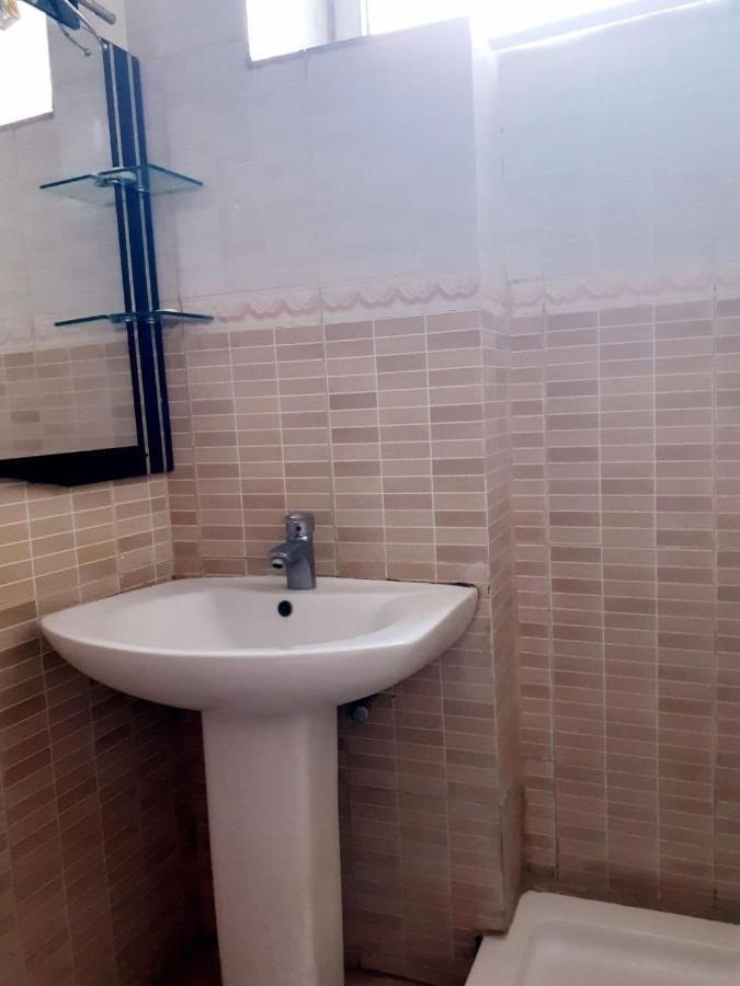 Amenities Hotel Аддис-Абеба Екстер'єр фото