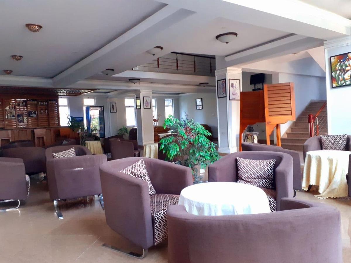 Amenities Hotel Аддис-Абеба Екстер'єр фото